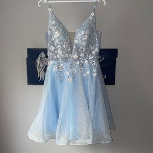 I am selling my previous homecoming dress!!! From 22